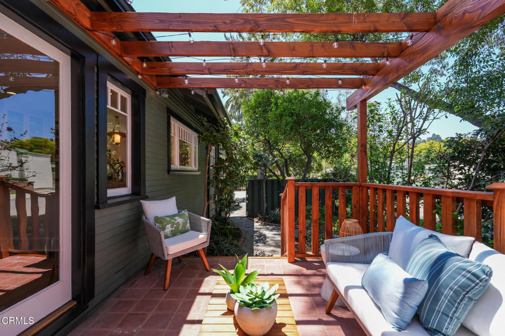 401 El Centro Street
