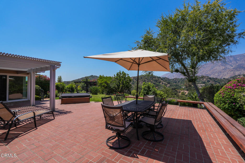509 N Alta Vista Avenue