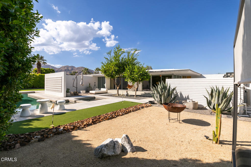 73271 Buckboard Trail