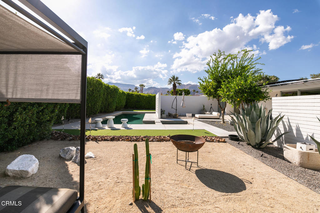 73271 Buckboard Trail