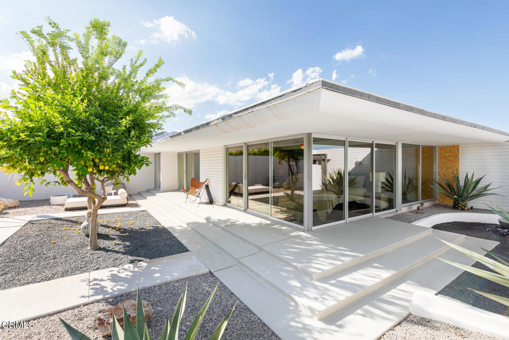 73271 Buckboard Trail