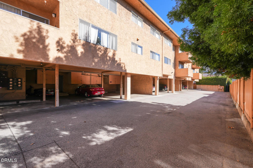 120 S Sierra Madre Boulevard 205