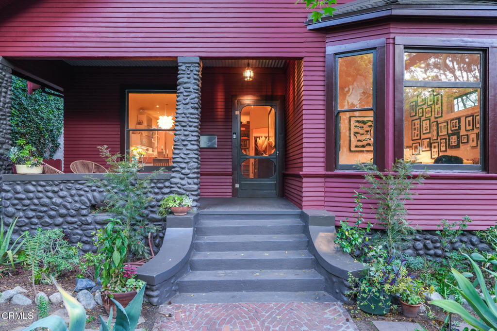 1008 Mound Avenue