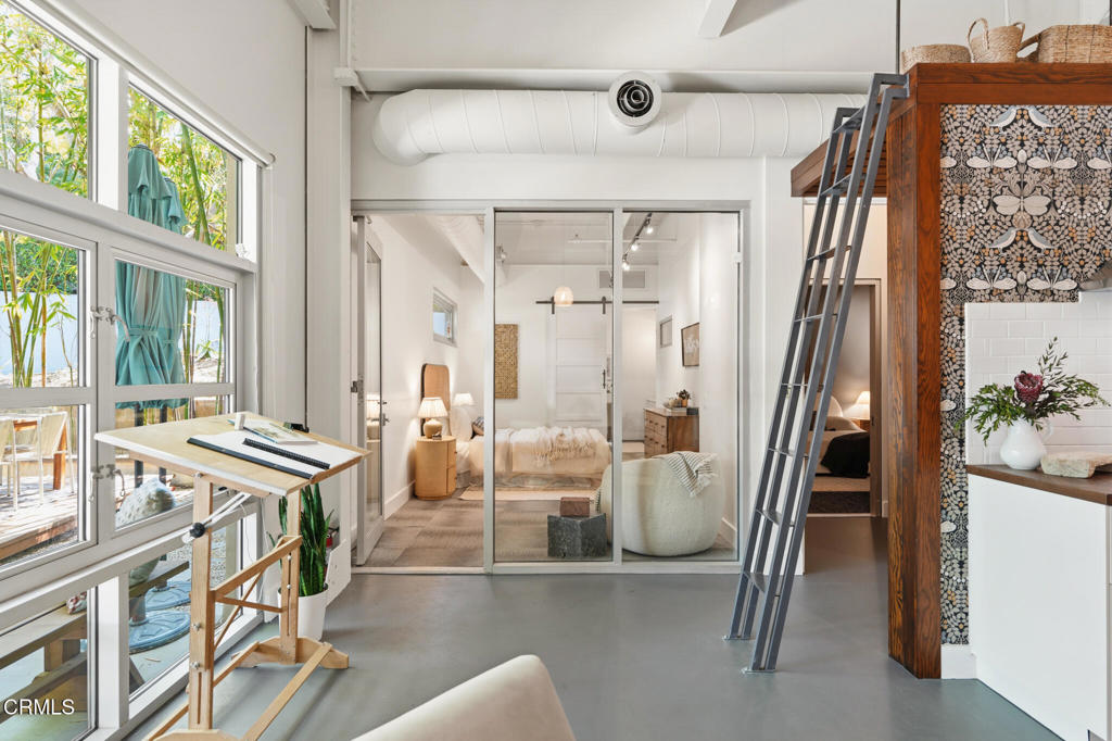 1010 Sycamore Avenue 107