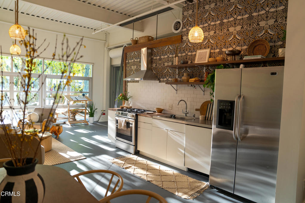 1010 Sycamore Avenue 107