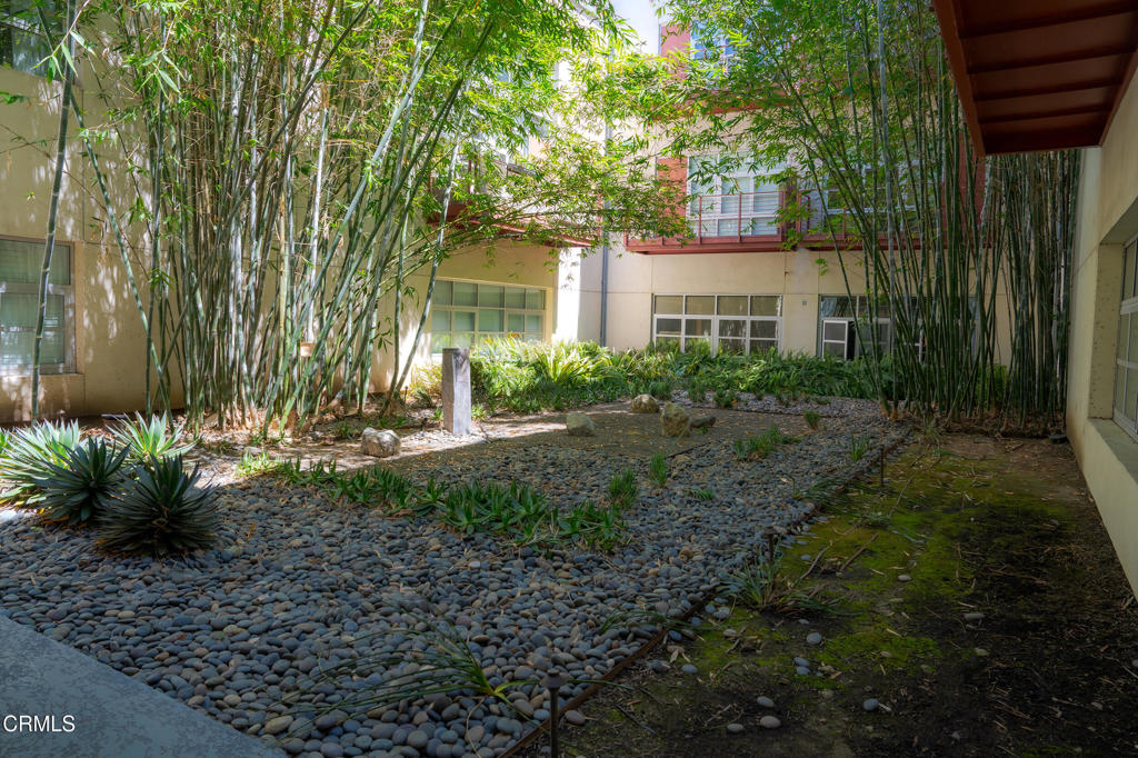 1010 Sycamore Avenue 107