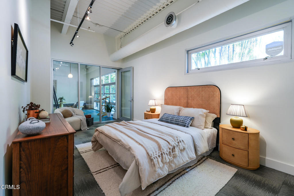 1010 Sycamore Avenue 107