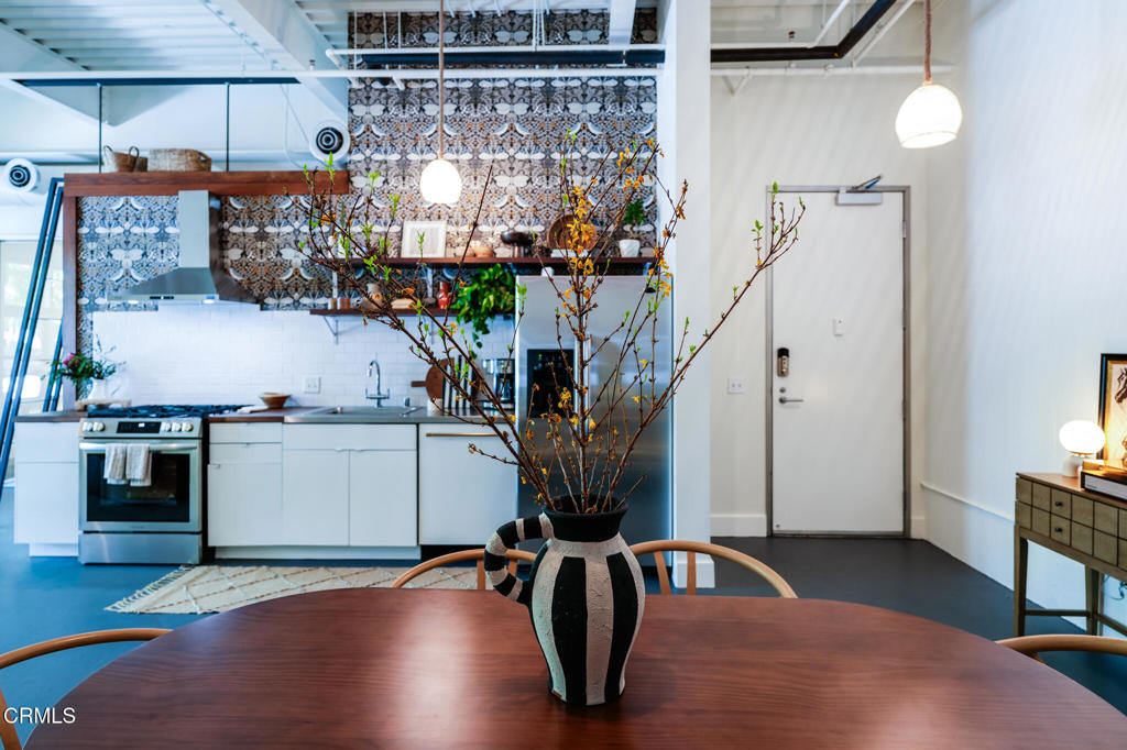 1010 Sycamore Avenue 107