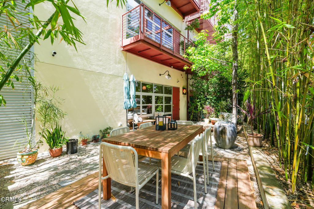 1010 Sycamore Avenue 107