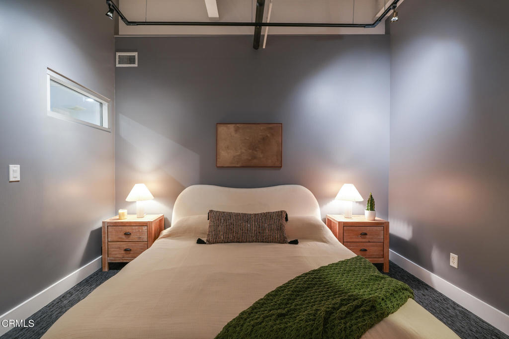 1010 Sycamore Avenue 107