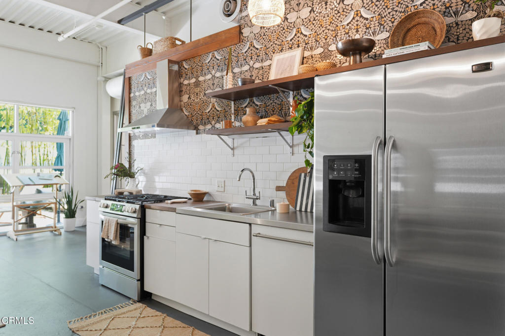 1010 Sycamore Avenue 107