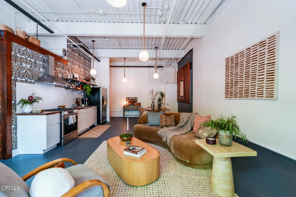 1010 Sycamore Avenue 107