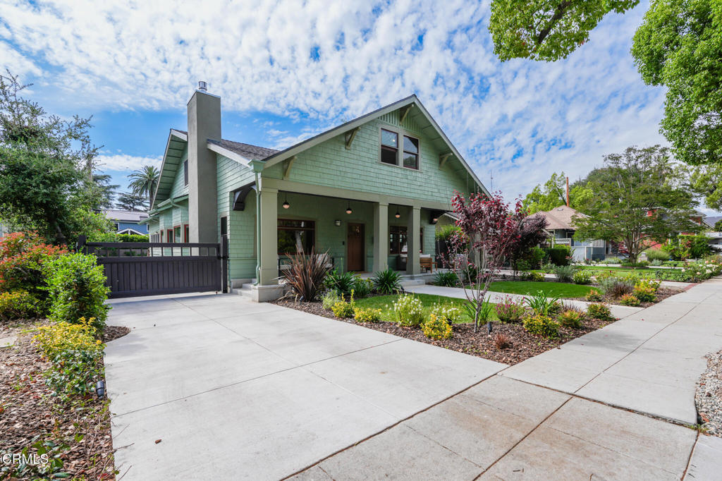 1023 Adelaine Avenue