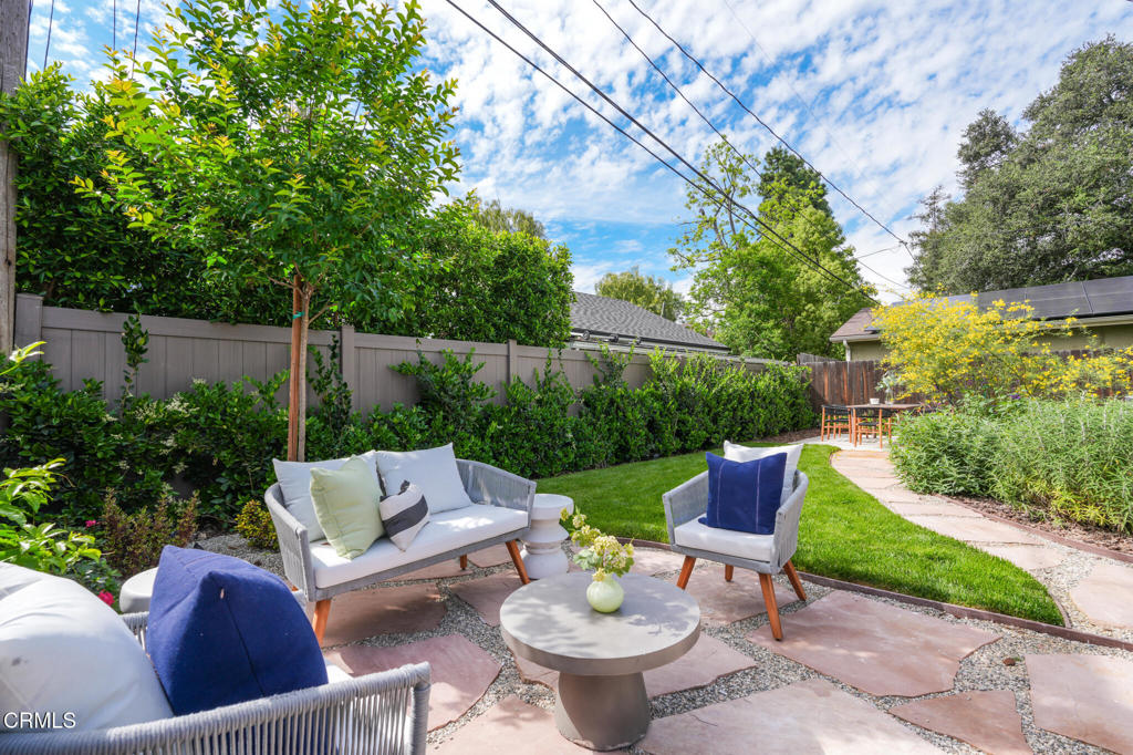 1023 Adelaine Avenue