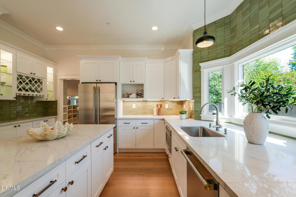 1023 Adelaine Avenue