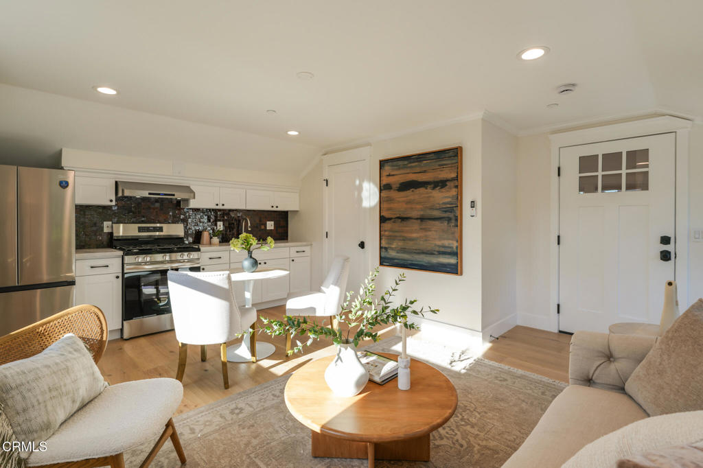 1023 Adelaine Avenue