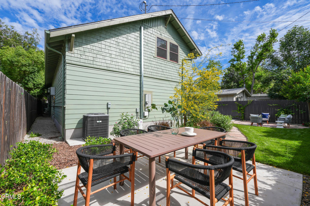 1023 Adelaine Avenue