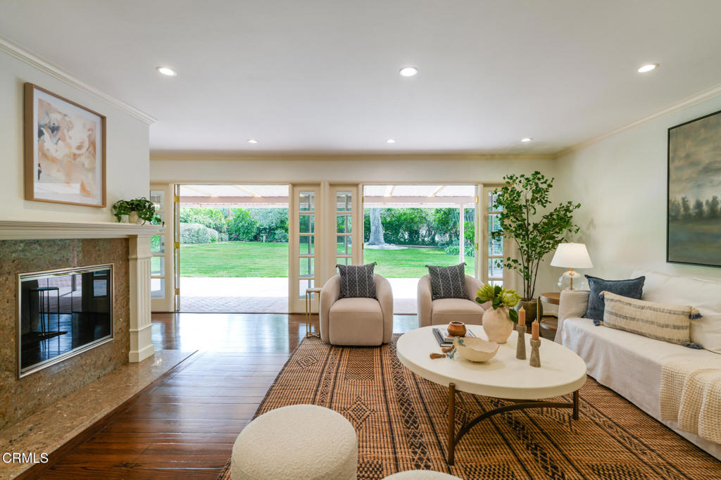 1538 Highland Oaks Drive