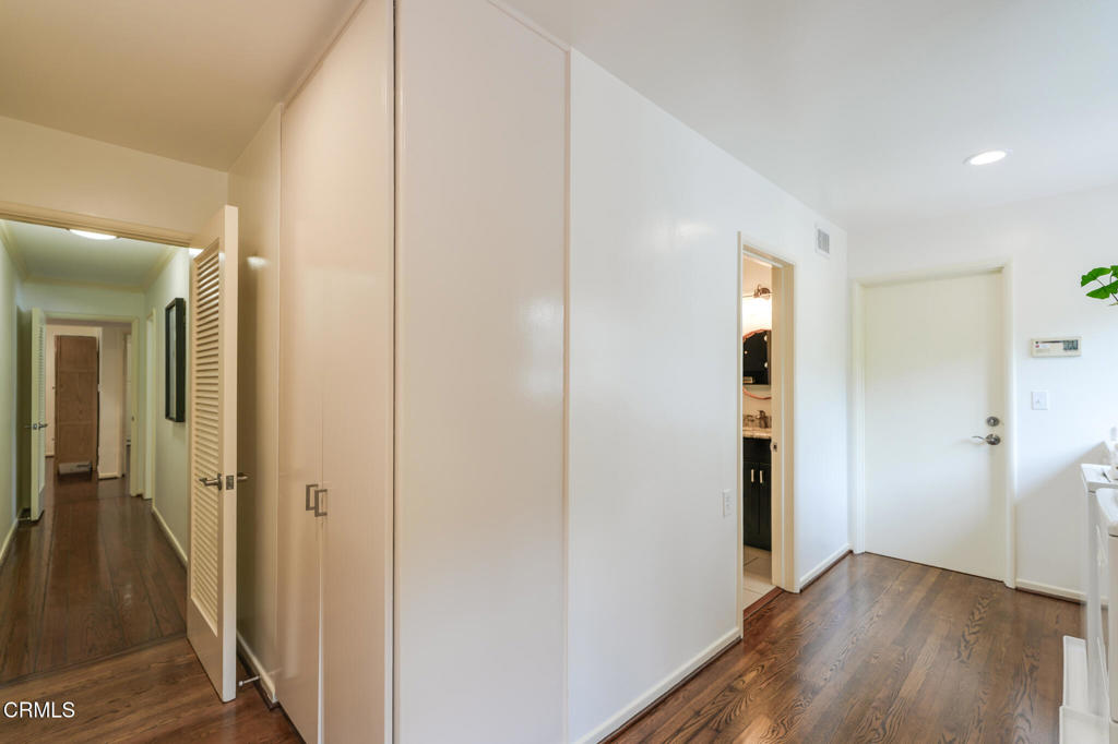 1538 Highland Oaks Drive