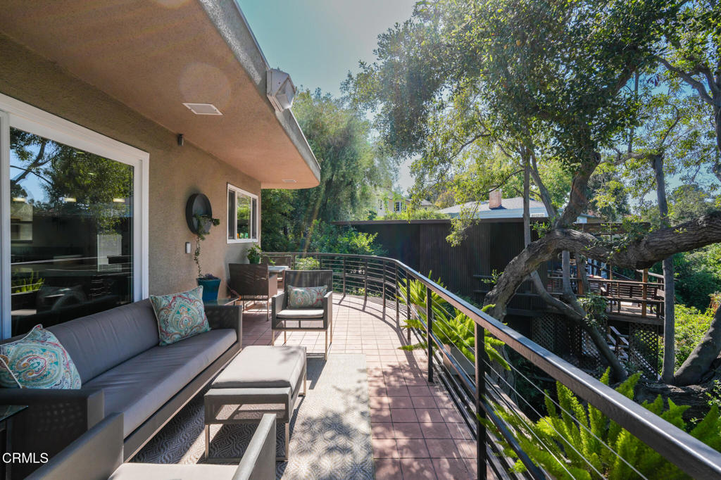 556 Alta Vista Avenue