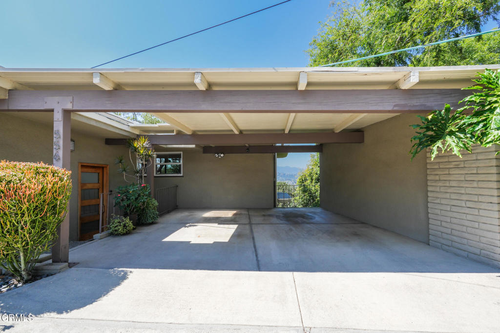 556 Alta Vista Avenue