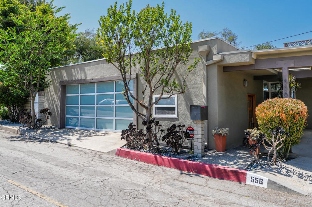 556 Alta Vista Avenue