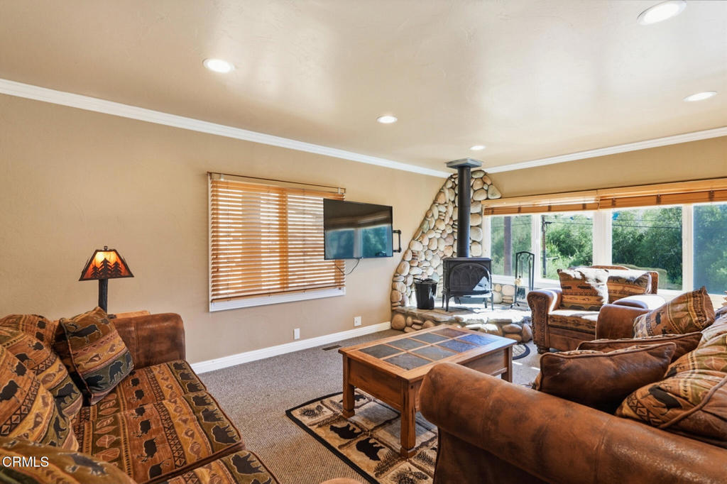 43170 Moonridge Road