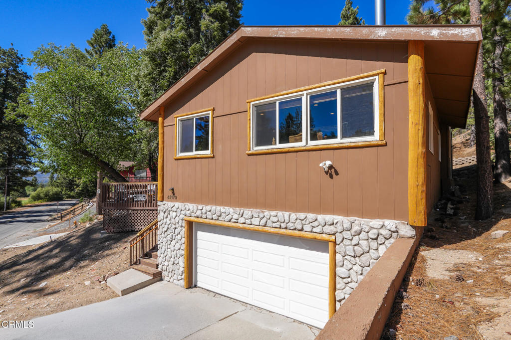 43170 Moonridge Road