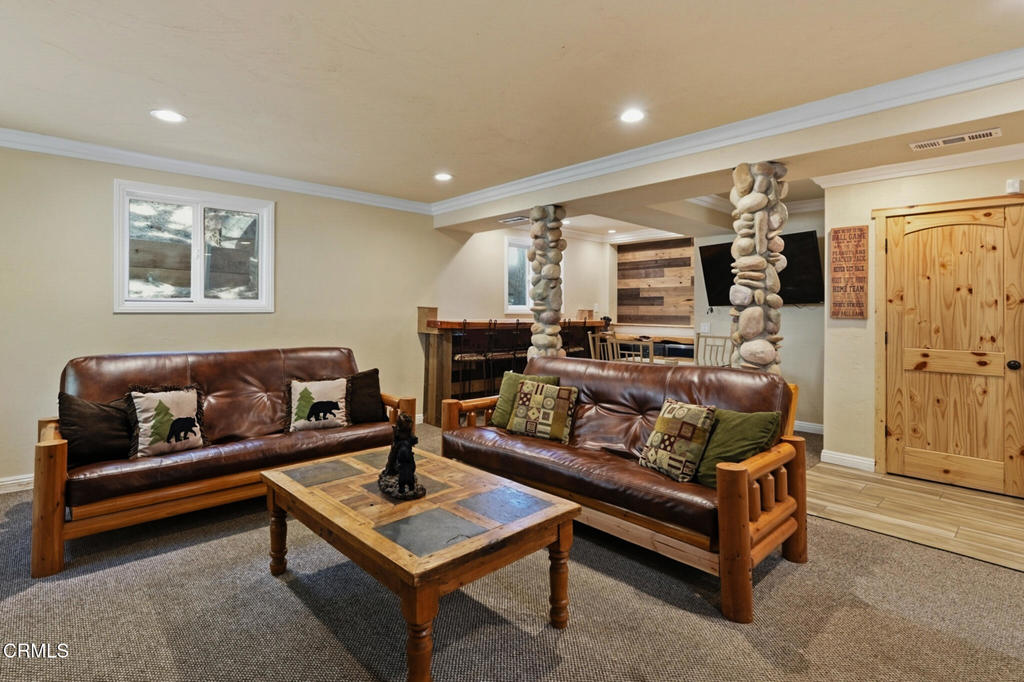 43170 Moonridge Road