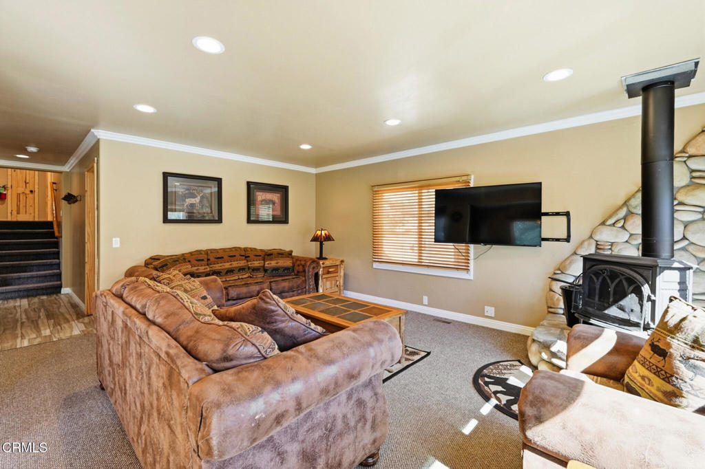 43170 Moonridge Road