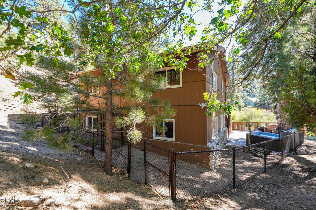 43170 Moonridge Road