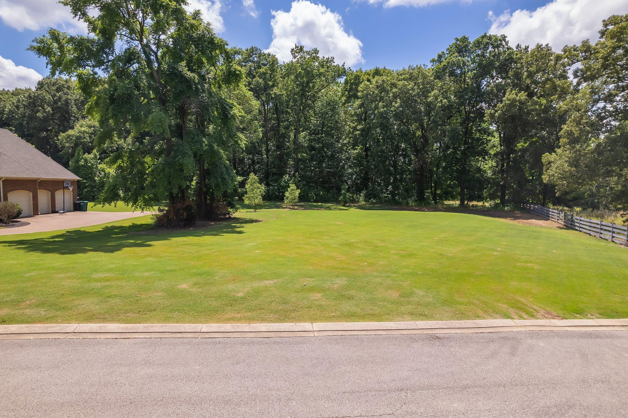 61 Applestone Dr Drive