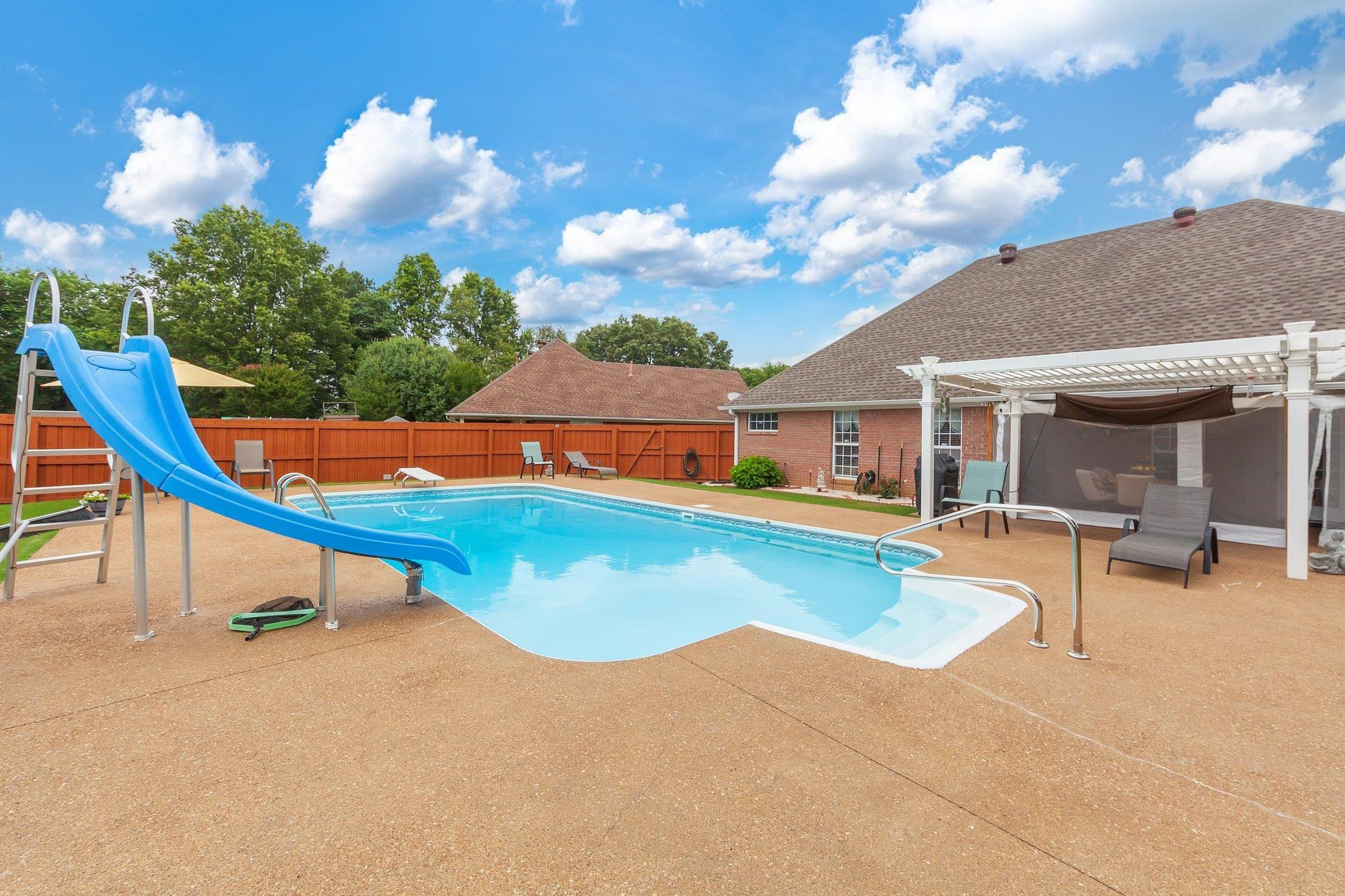 33 Chatwick Cove