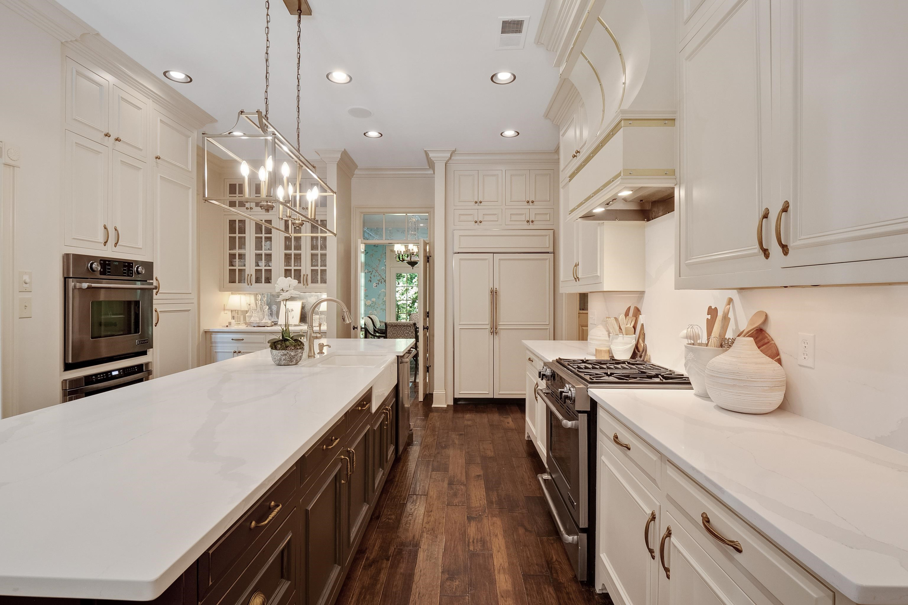 118 Bridlepath Dr