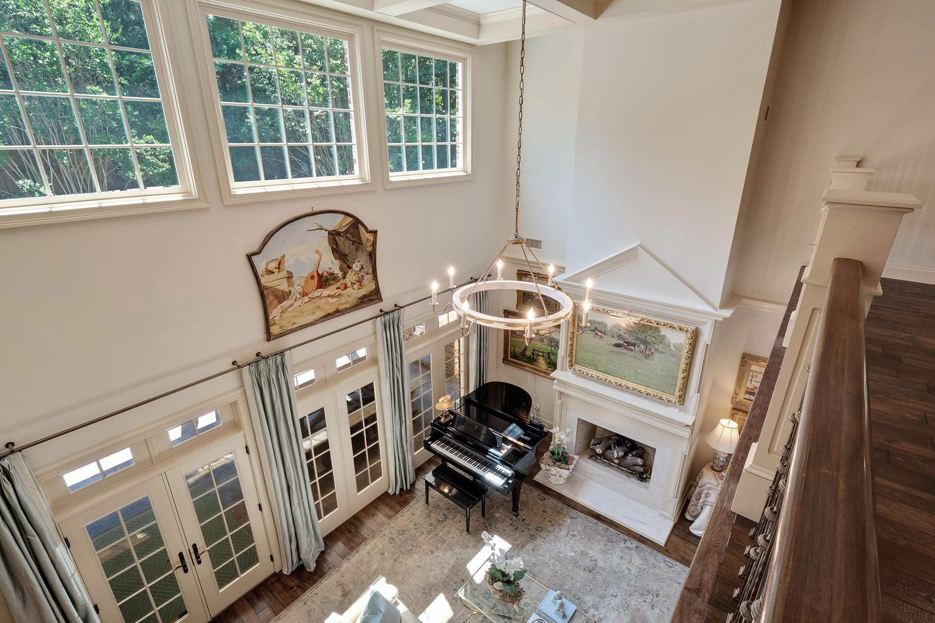 118 Bridlepath Dr