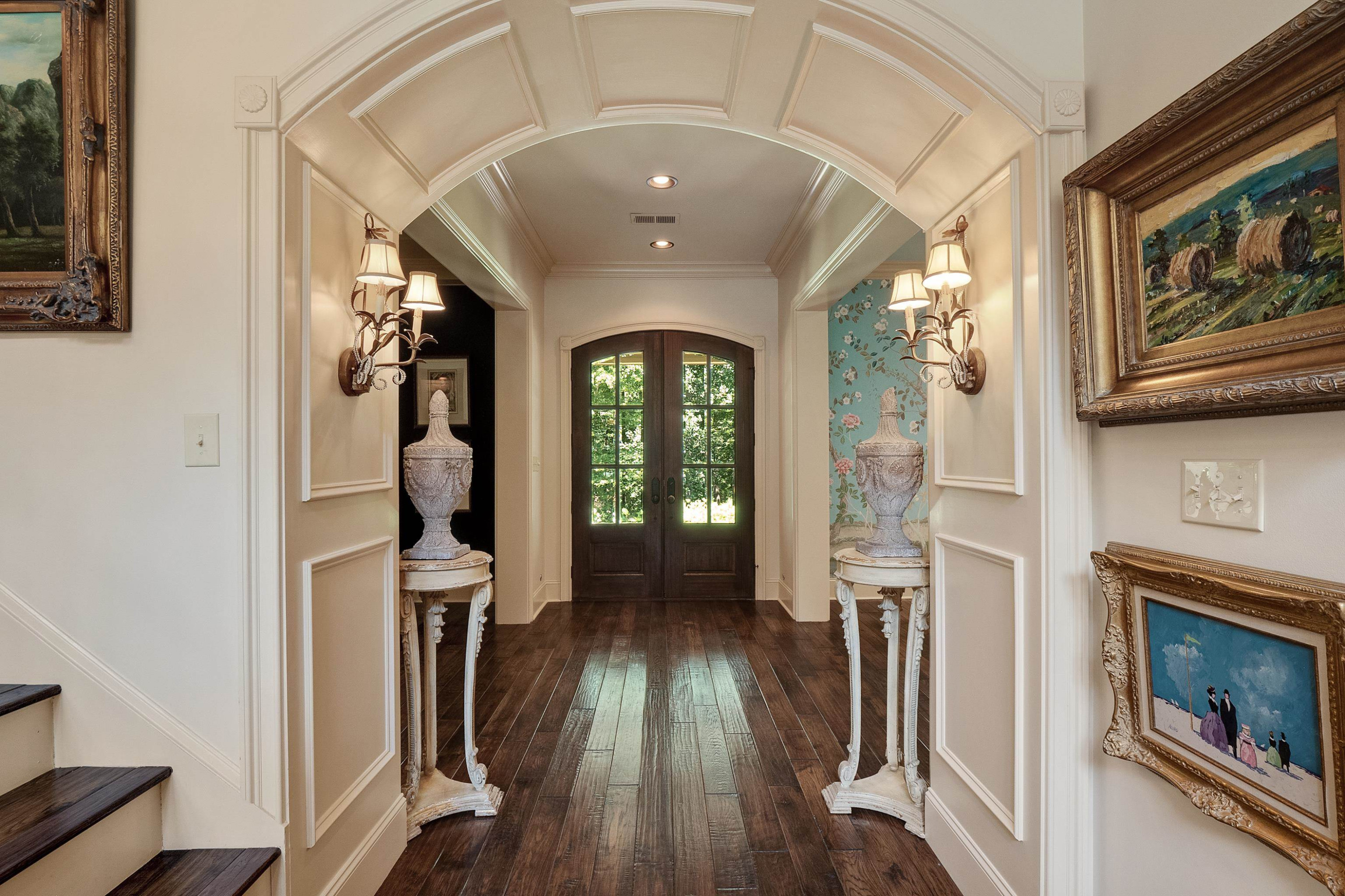 118 Bridlepath Dr