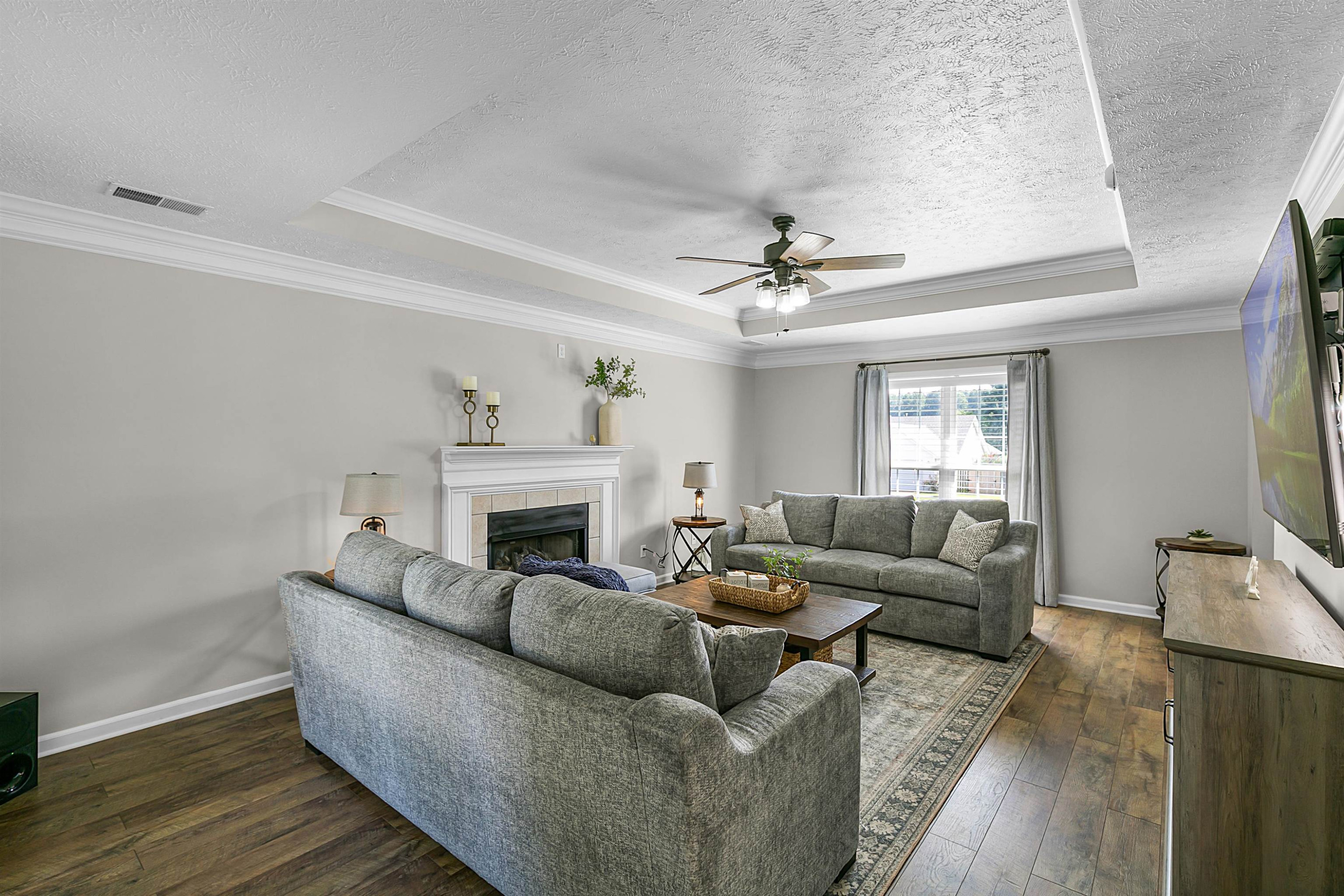 27 Red Deer Cove
