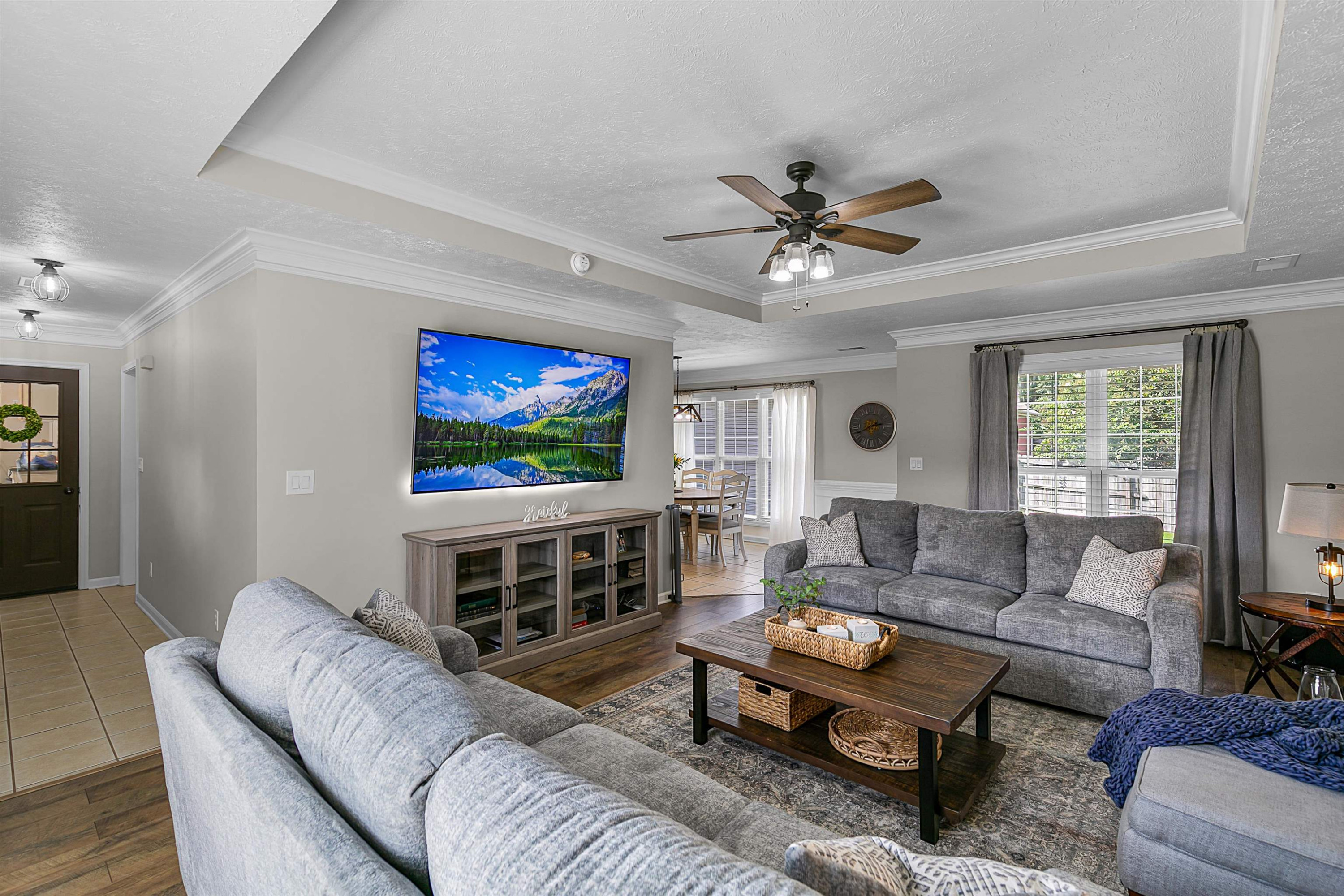 27 Red Deer Cove