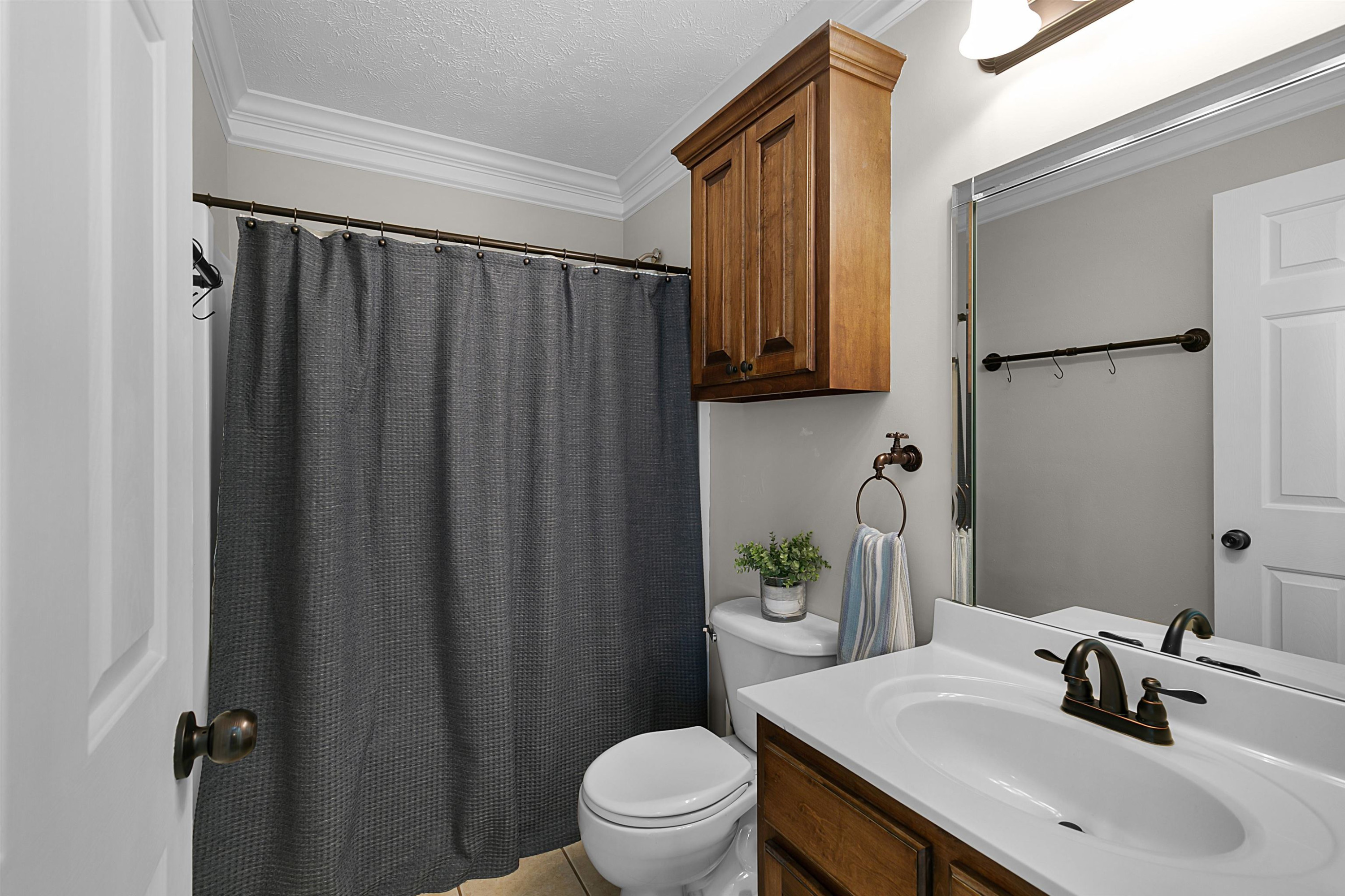27 Red Deer Cove