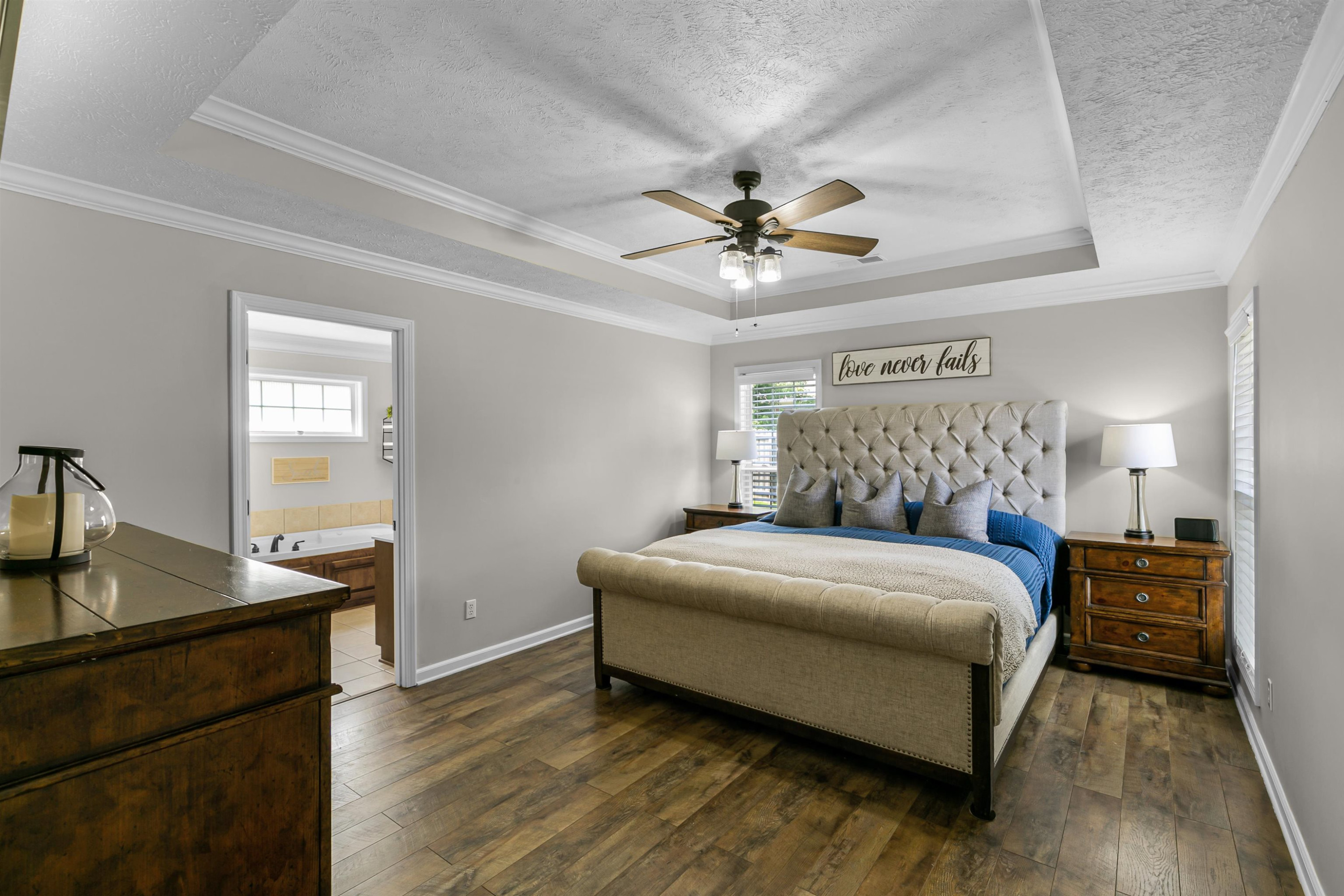 27 Red Deer Cove