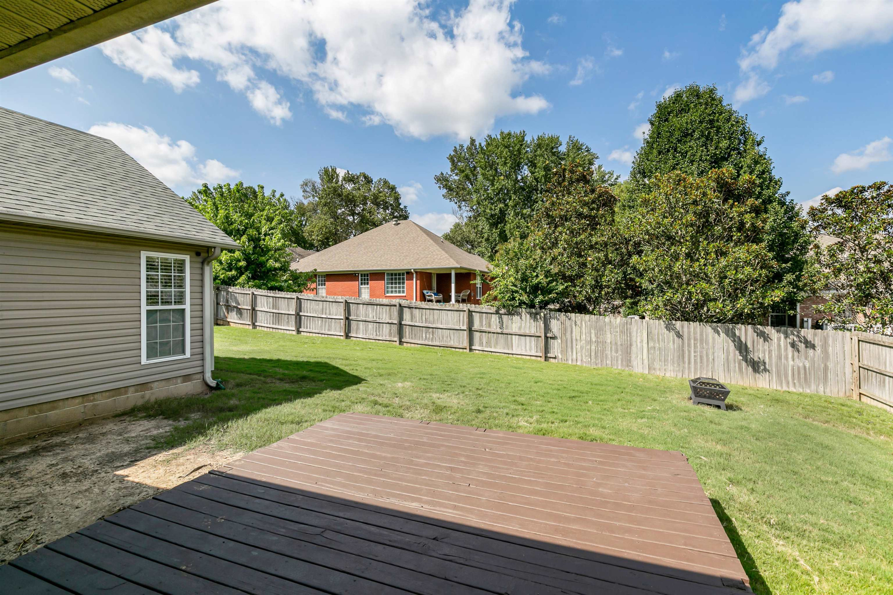 27 Red Deer Cove