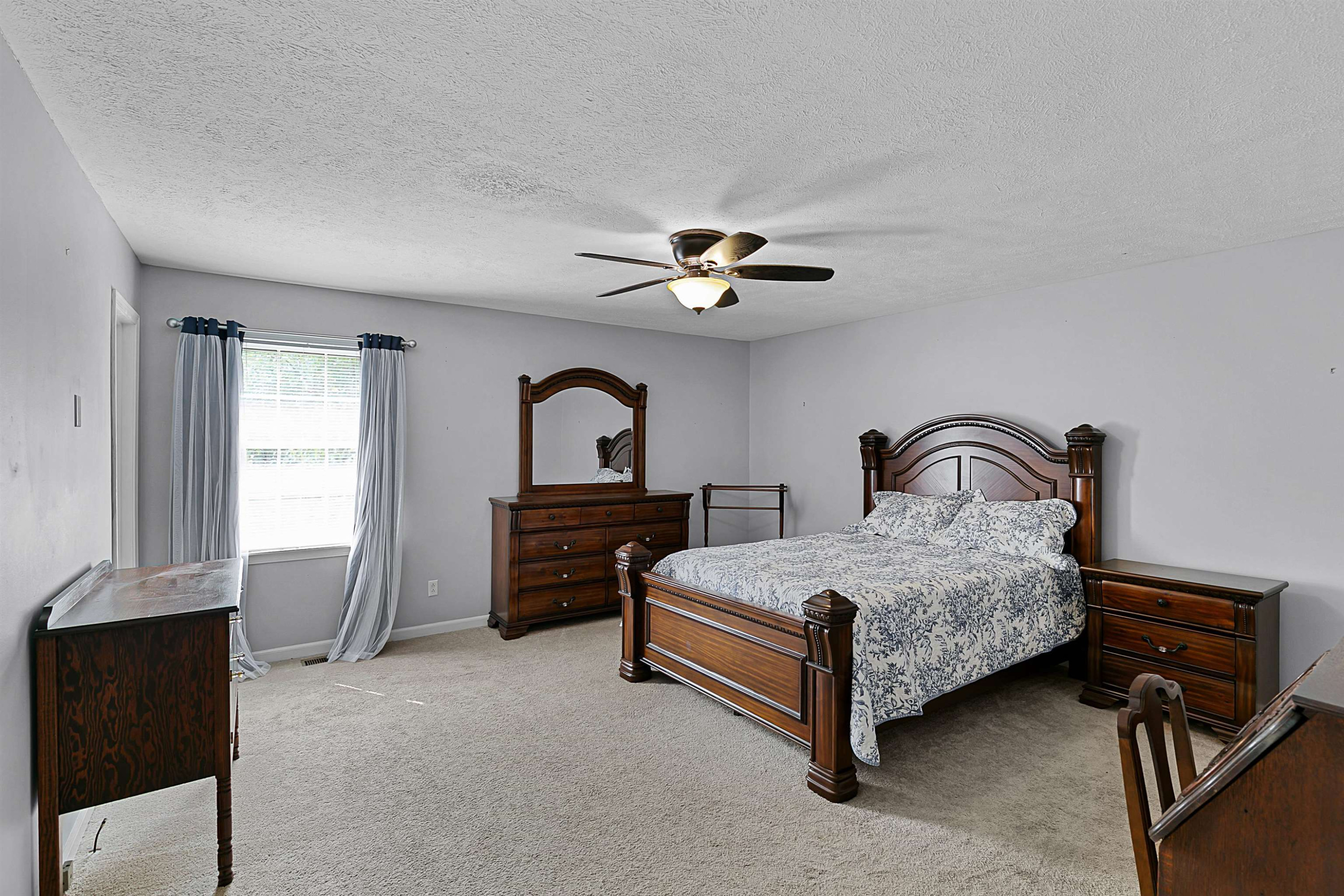 76 Ohara Ln