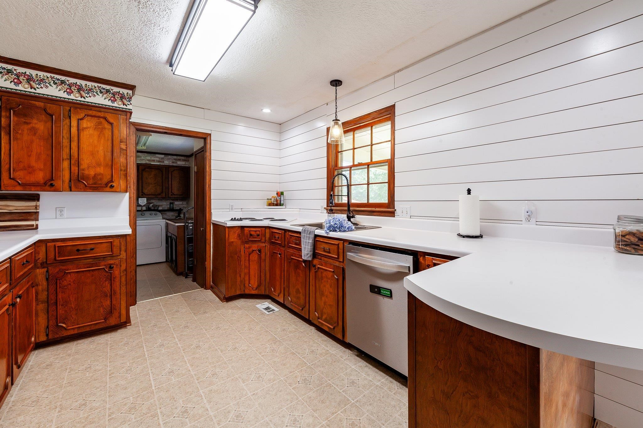 119 Casey Road