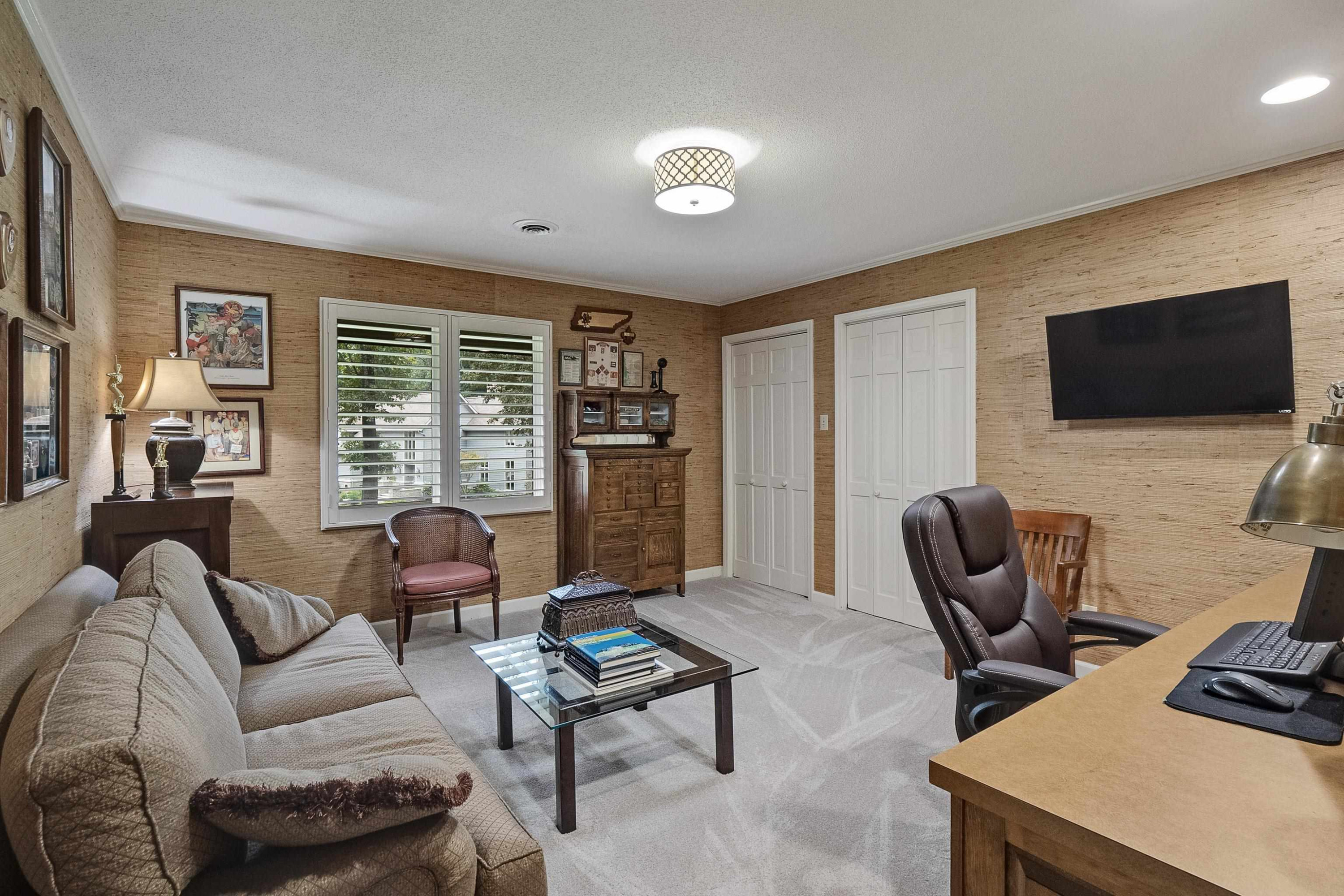 8 Whitfield Cove