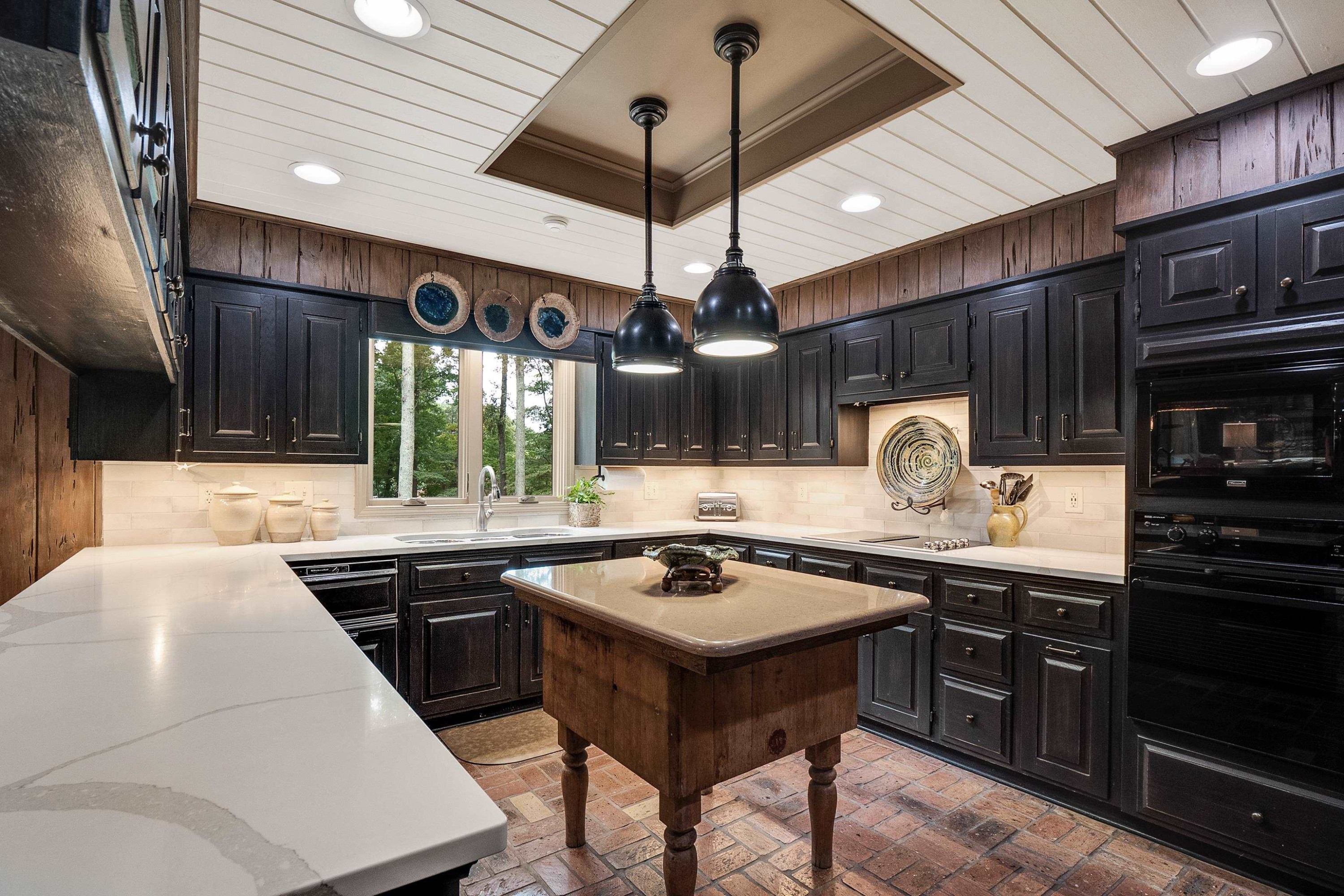 8 Whitfield Cove