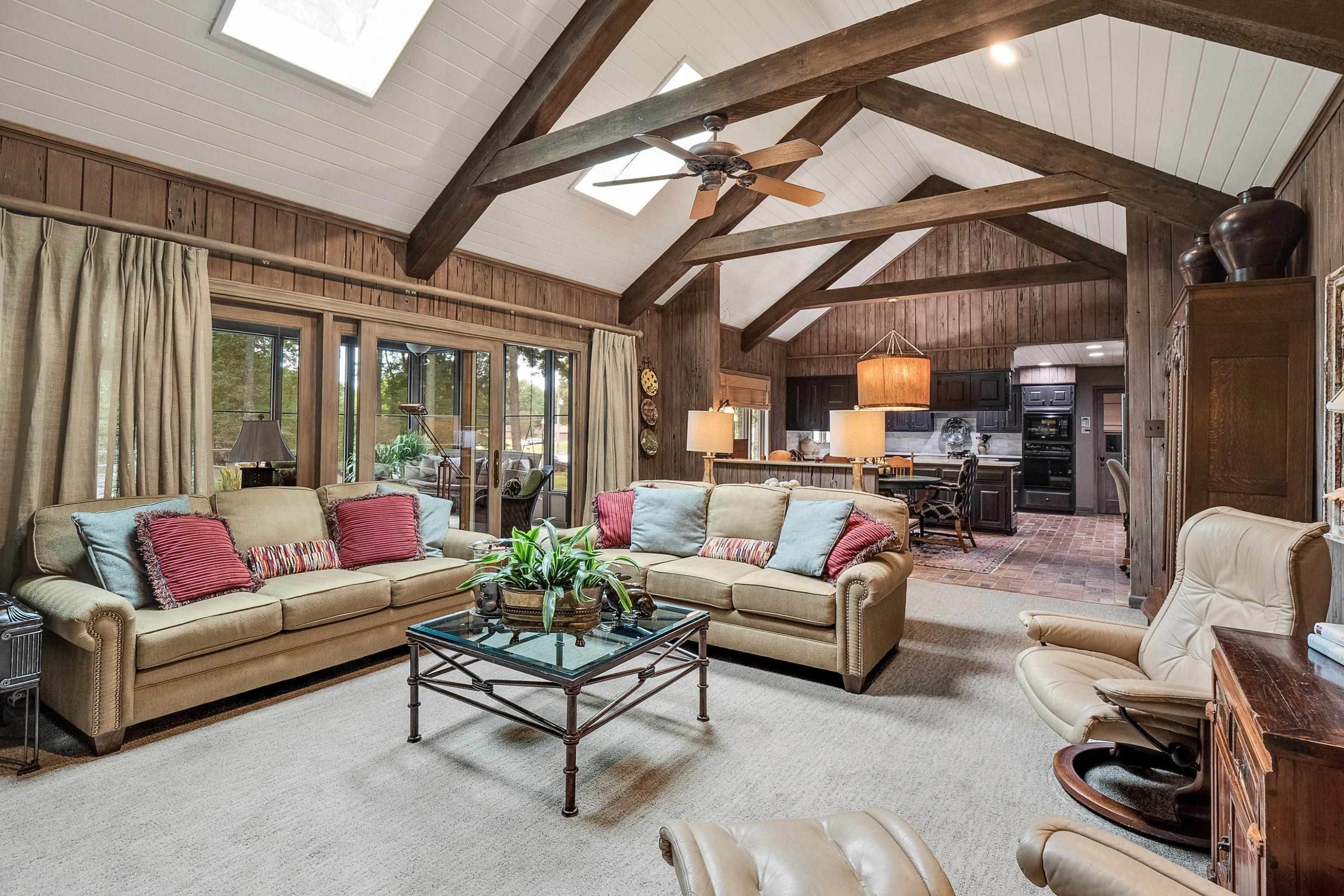 8 Whitfield Cove