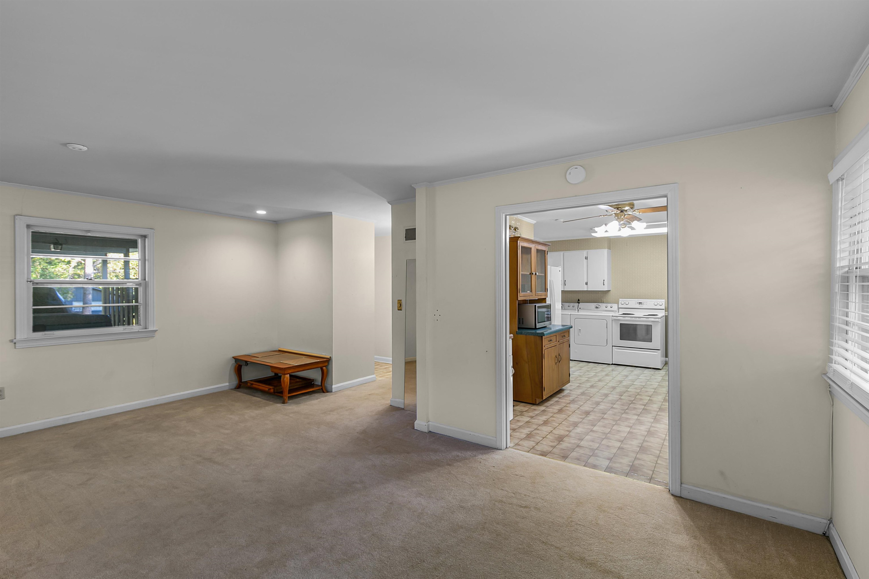 37 Beechwood