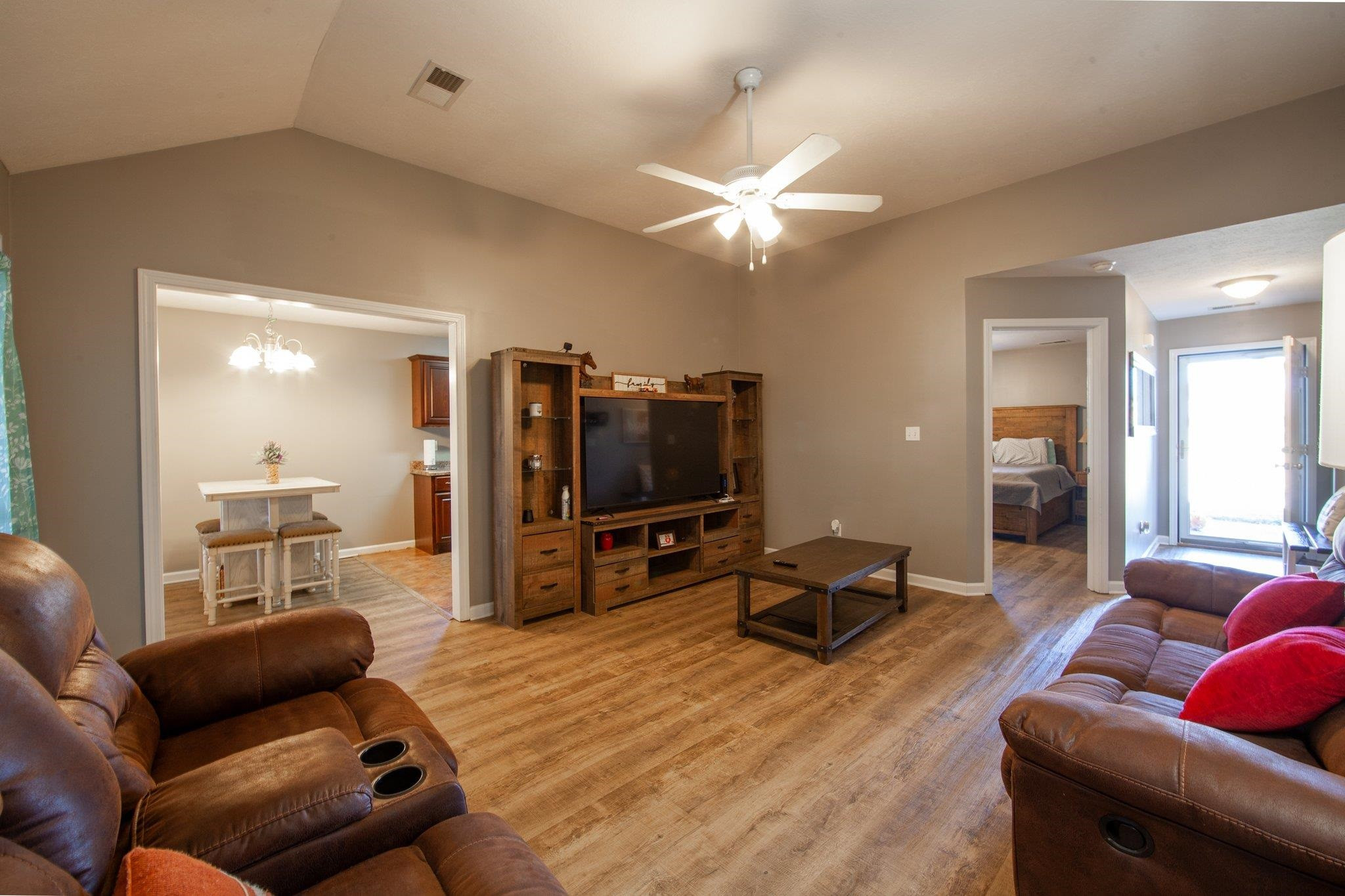 146 Liverpool Cove