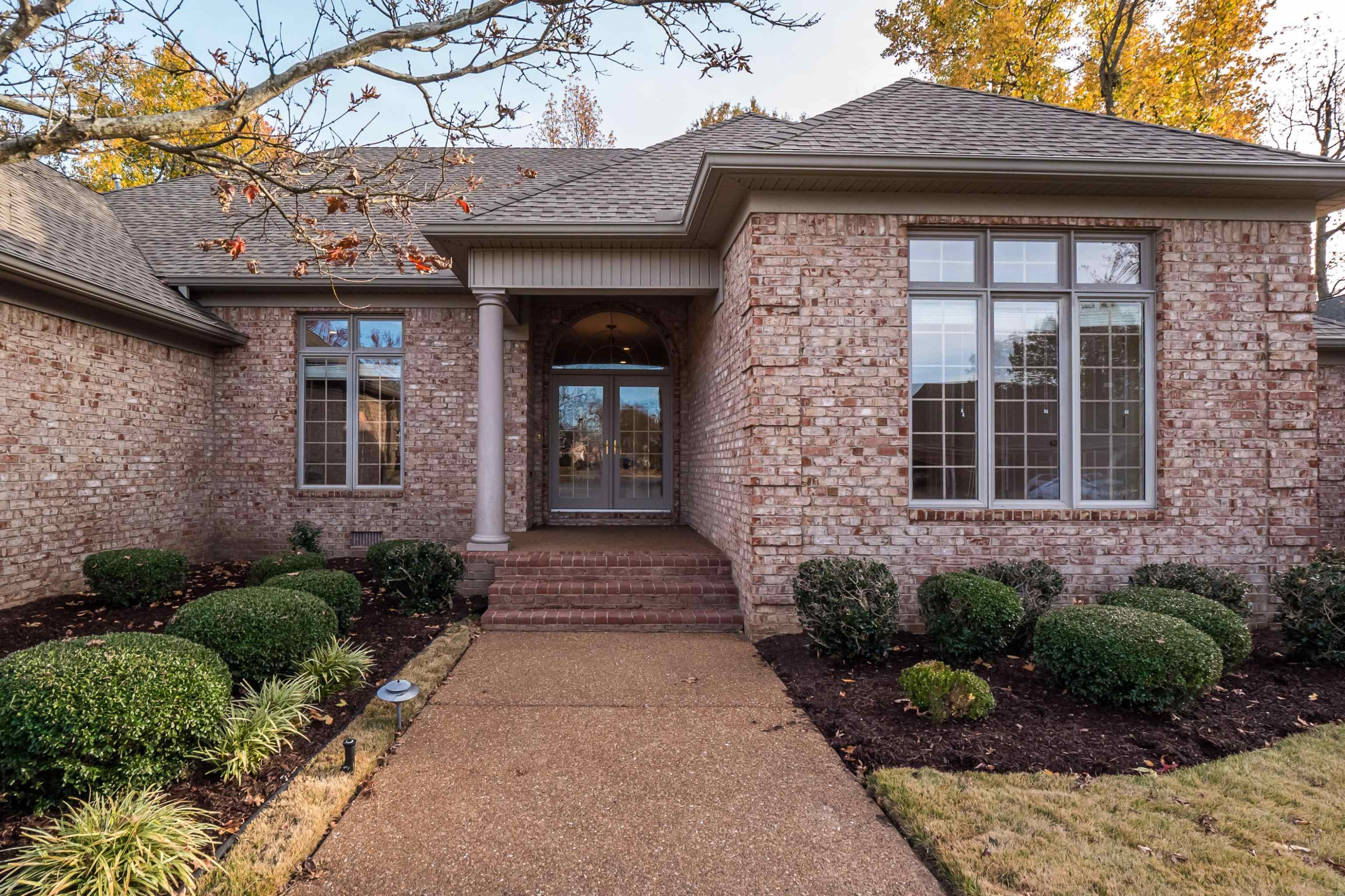 99 Wyndhurst Drive
