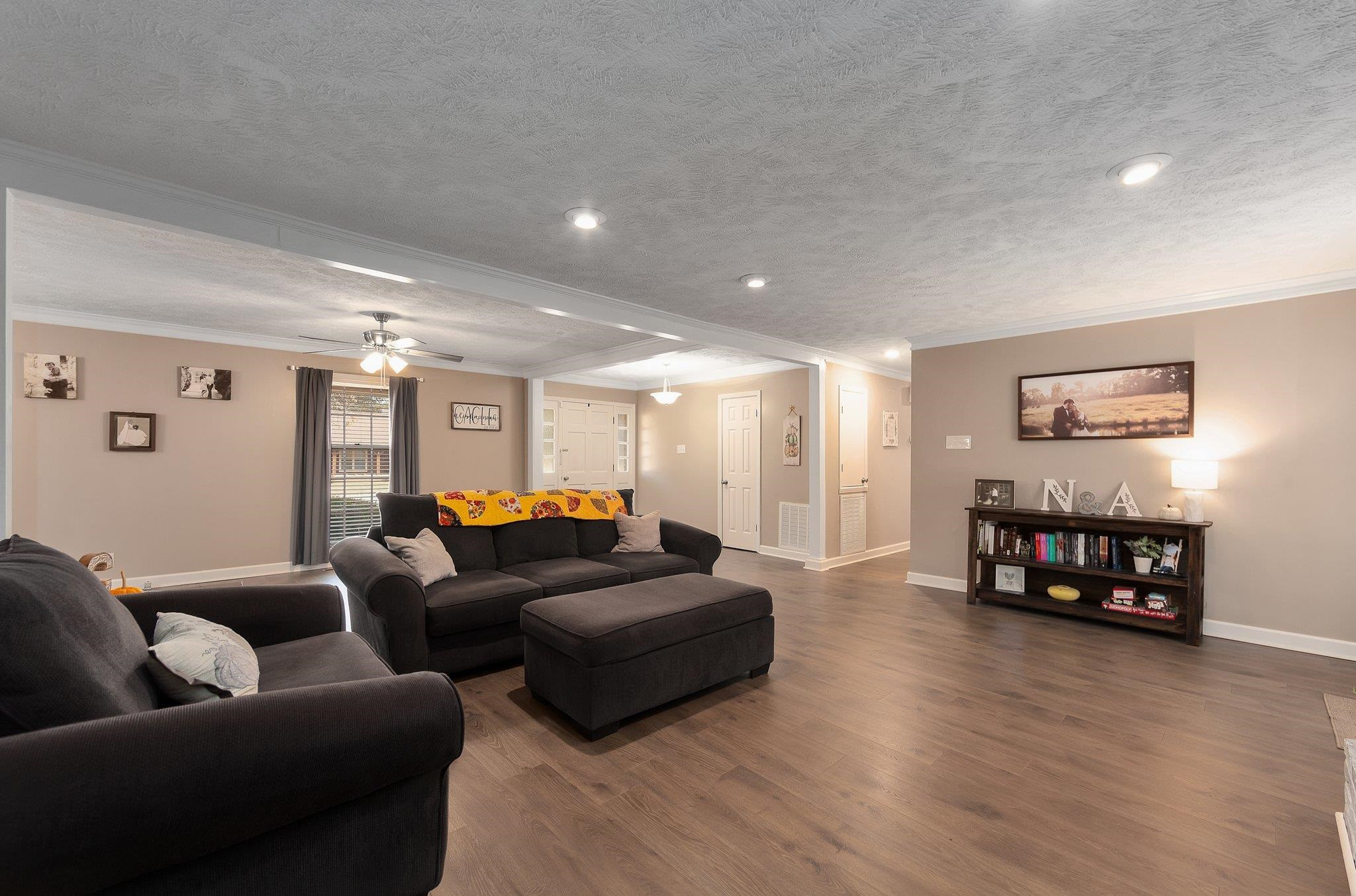 255 Channing Way